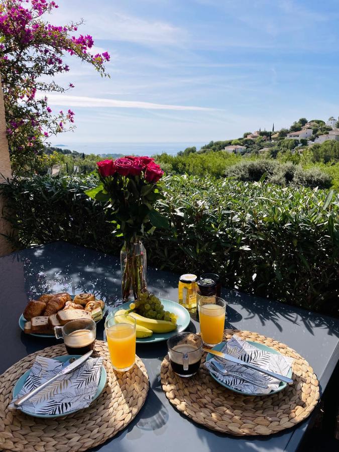 Spa & Vue Mer - Les O De Bandol Esterno foto